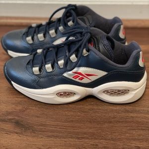 Boys sz5 Reebok Questions